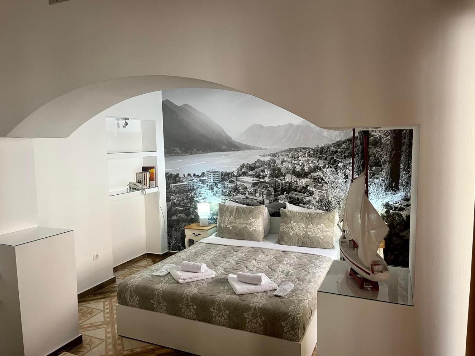 Garni Hotel Tianis Kotor Exterior foto